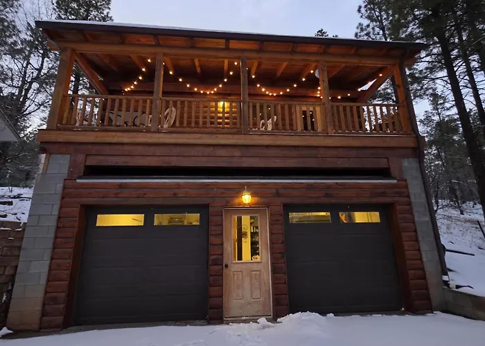 Cozy Forest With Hot Tub In Сasa de vacaciones
