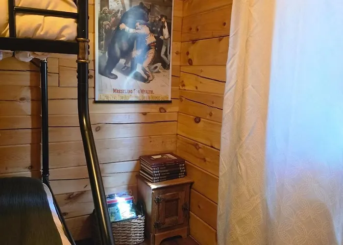 Cozy Forest With Hot Tub In Сasa de vacaciones Flagstaff
